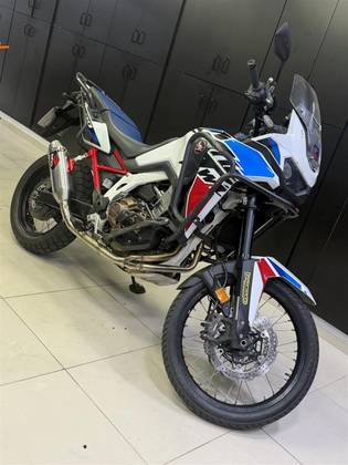 HONDA CRF 1100L AFRICA TWIN DCT HONDA CRF 1100L AFRICA TWIN DCT